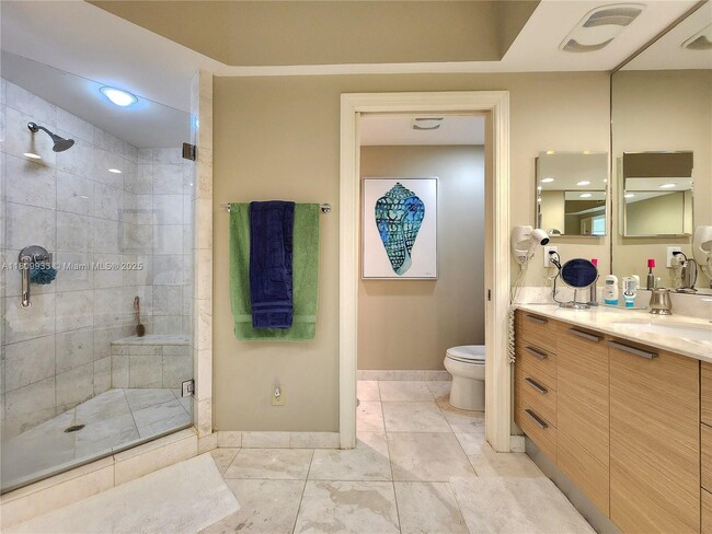 Building Photo - 3535 S Ocean Dr