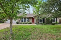 Building Photo - 5900 Gateshead Dr