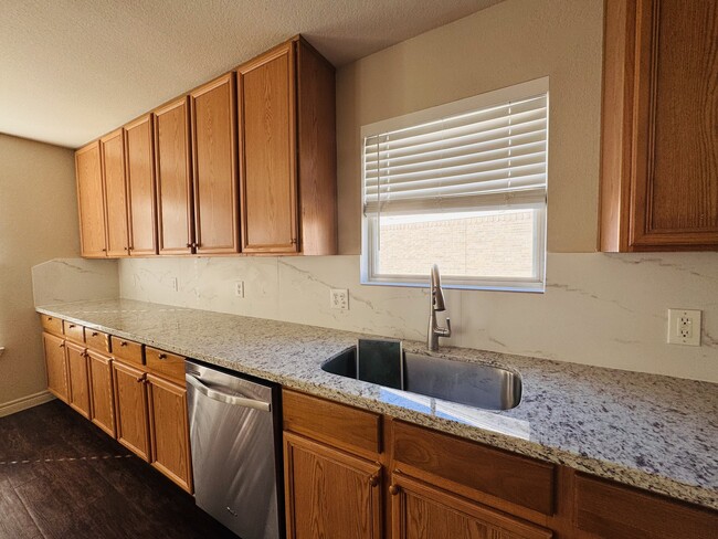 Building Photo - 2506 Bristol Band Ln