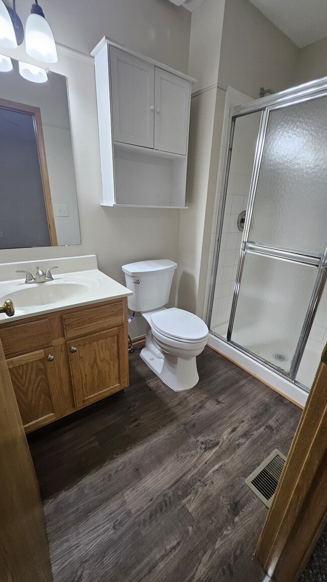 Building Photo - 8568 Clover Glade Dr