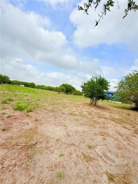 Building Photo - 2111 Lone Star Rd