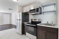 Building Photo - 713 W Peachtree St NW