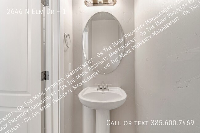 Building Photo - Pet Friendly - Townhome in Lehi