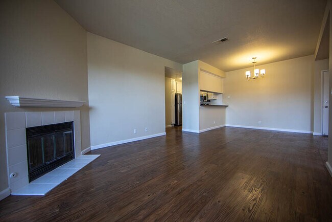 Laurel Grove Salinas, CA Apartment Finder