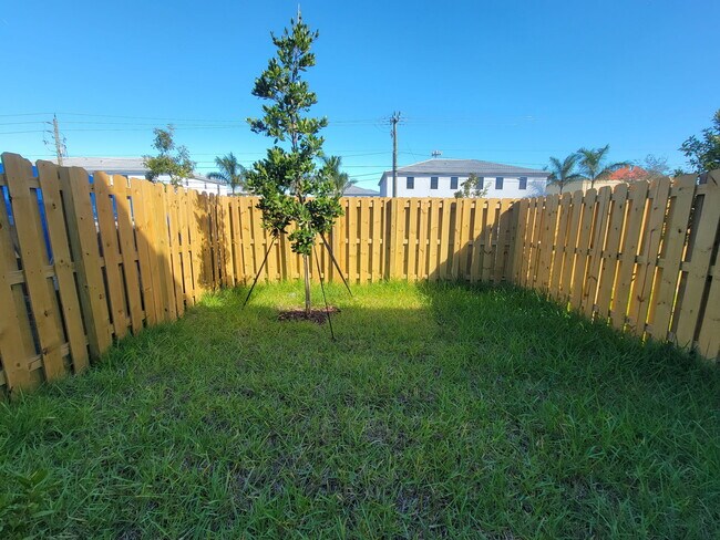Building Photo - 28637 SW 132nd Ct