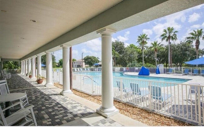 Building Photo - Charming 2BR Duplex in North Port