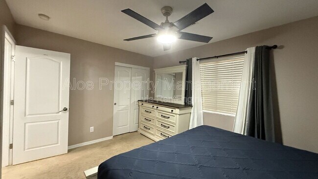 Building Photo - 3552 N Excalibur Pl