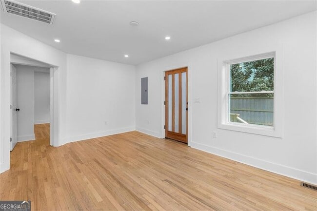 Building Photo - 148 Bixby Terrace SE