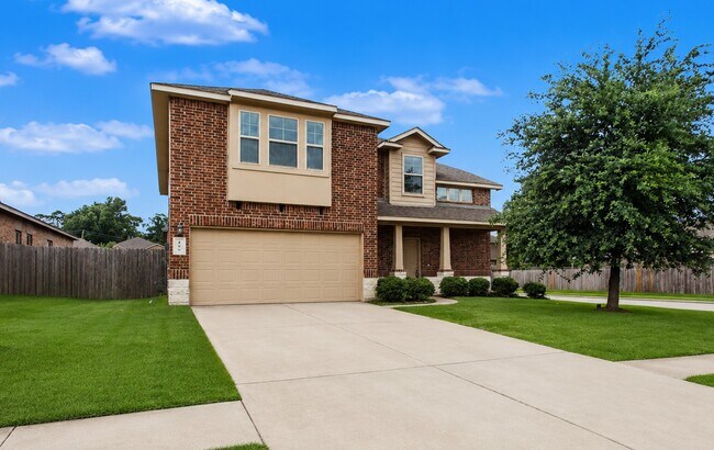 Building Photo - 166 Meadow Grove Dr