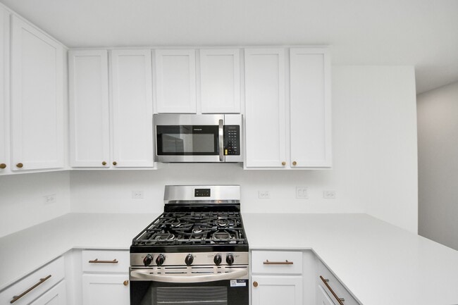 Building Photo - 3052 Dawn Sound Dr