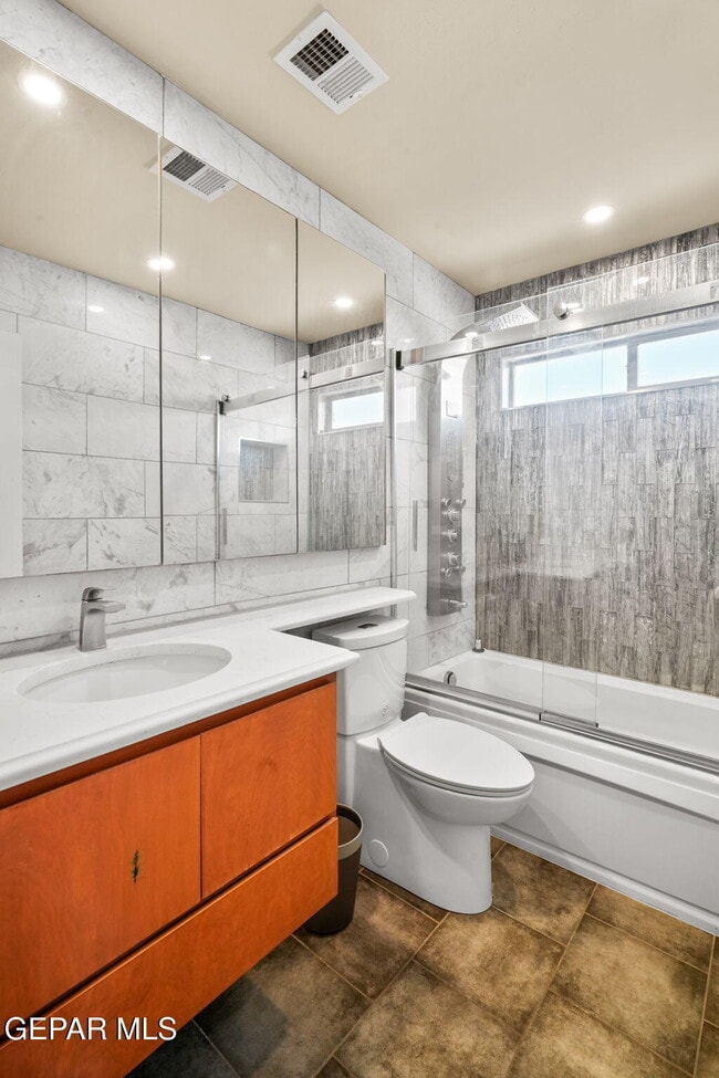 Building Photo - 7089 Tierra Roja St
