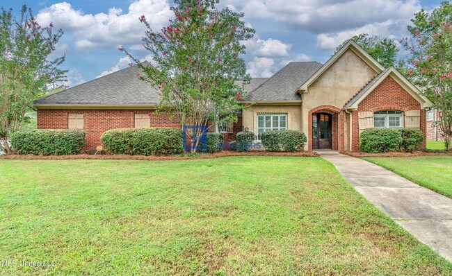 Building Photo - 4 Bed/3 Bath Home in Hartfield