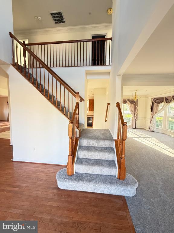 Building Photo - 1403 Northern Lights Dr