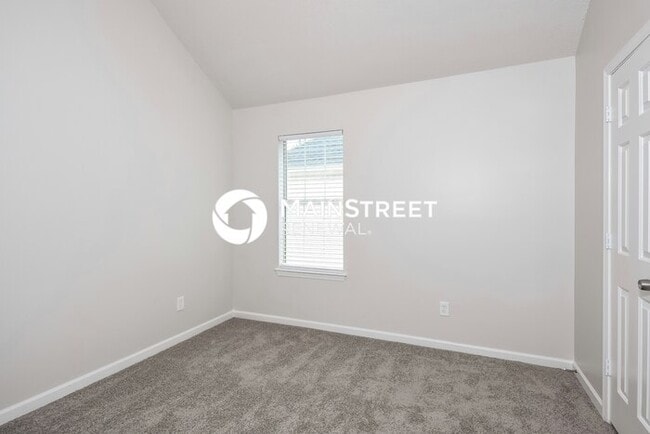 Building Photo - 3 Bedroom Pet-Friendly Home in DECATUR, GA...