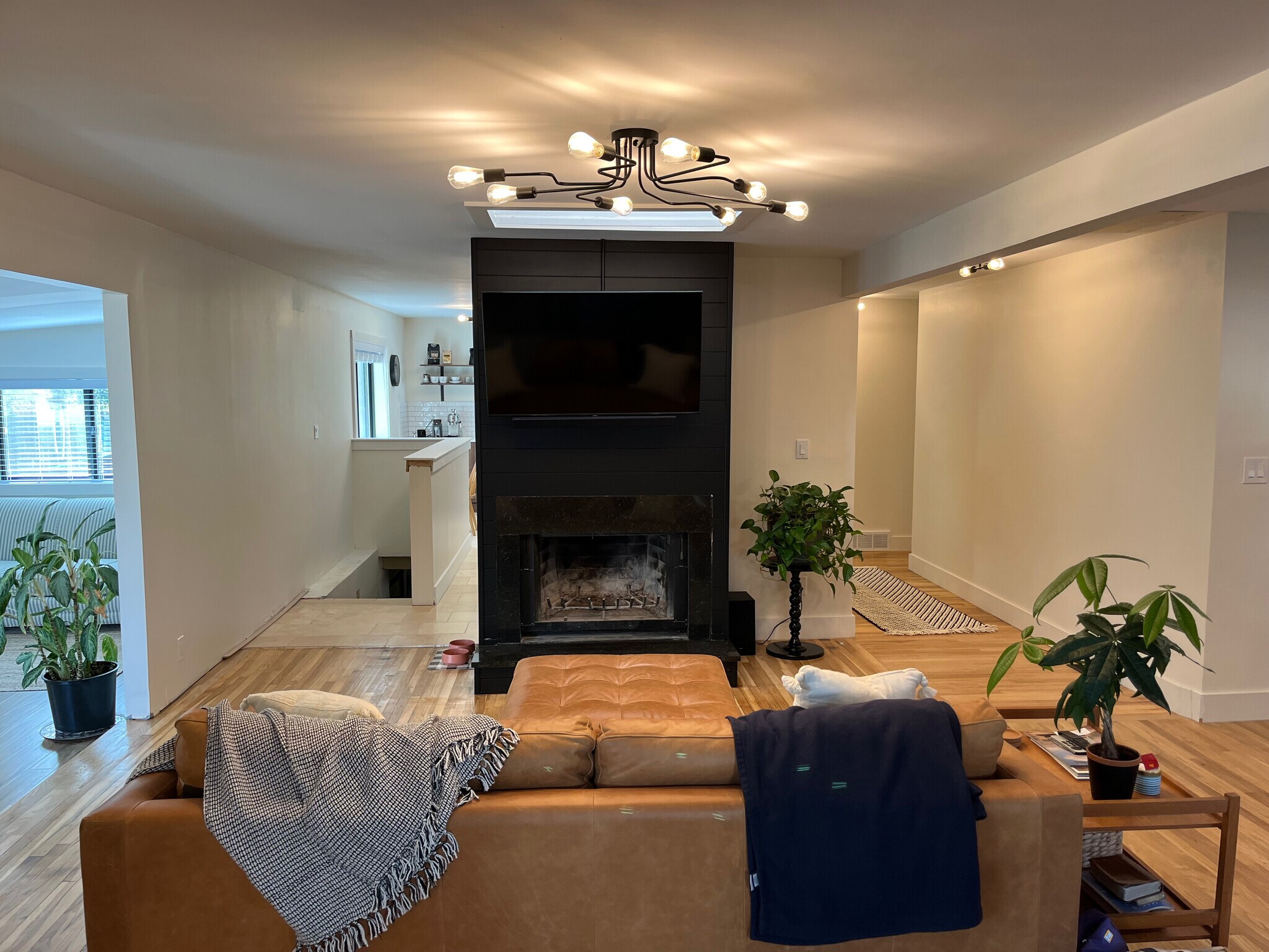 Building Photo - 2754 N Prospect St