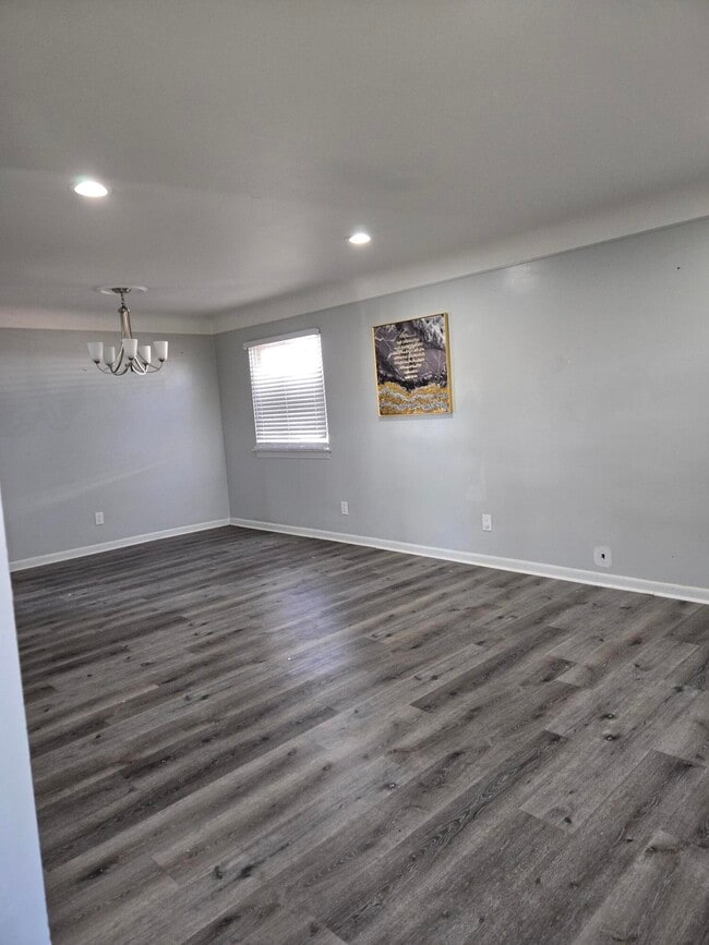 Building Photo - 27294 W Pleasant Ridge Dr