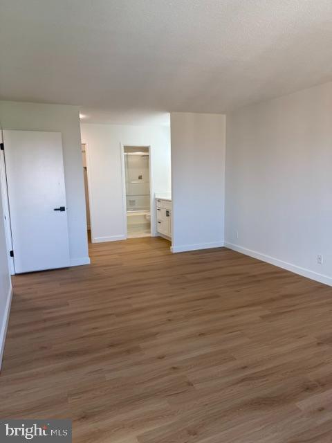 Building Photo - 309 Yoakum Pkwy