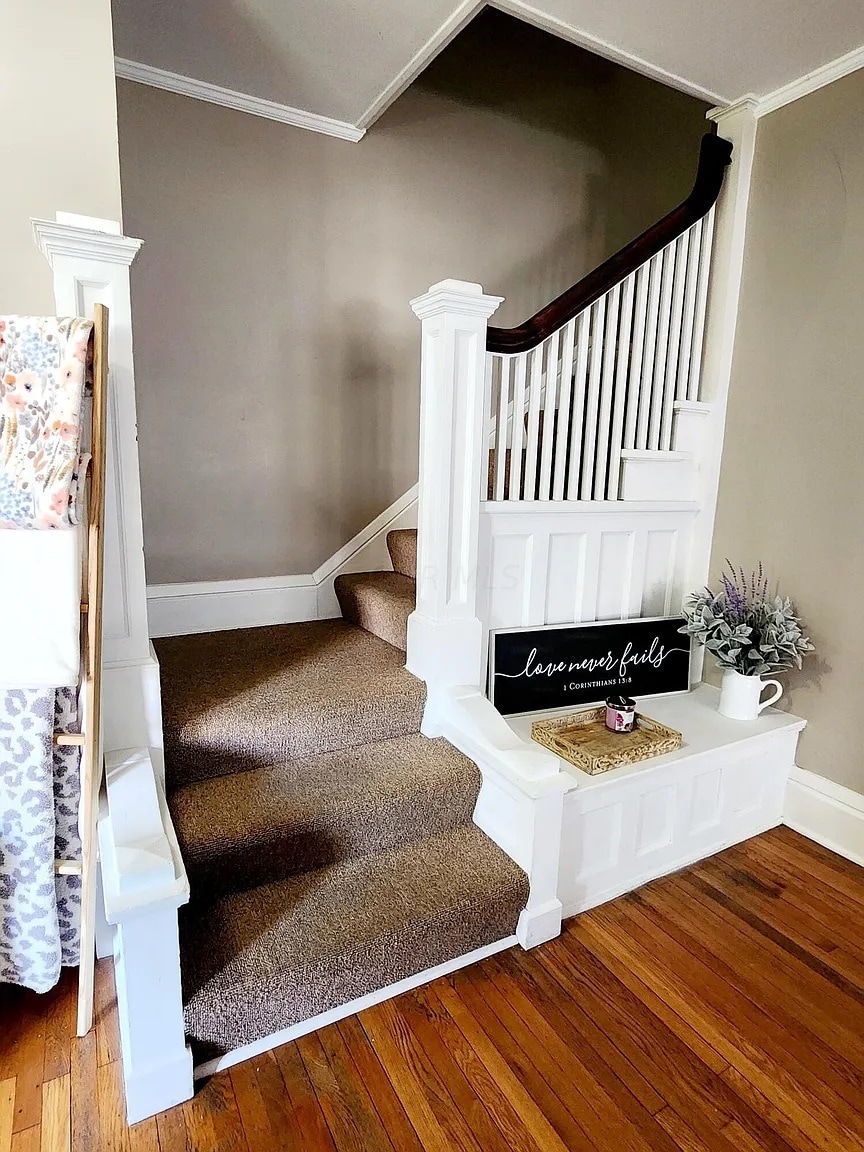 Foyer with stairs to second level - 329 N North St