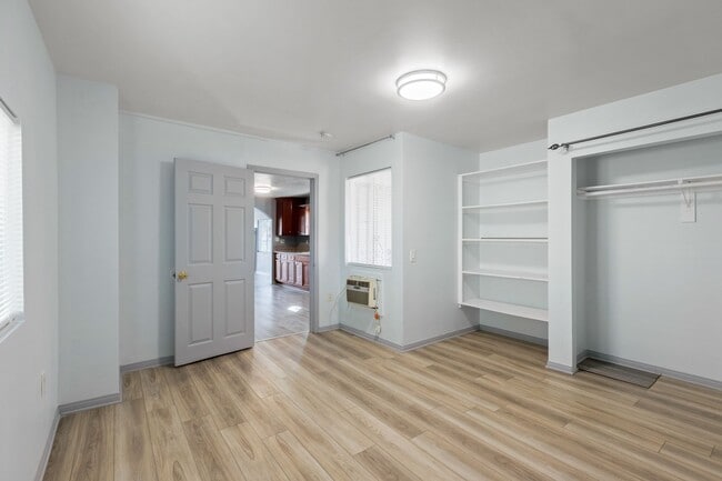 Building Photo - Charming Single-Family Home with Backyard Parking in Pacoima