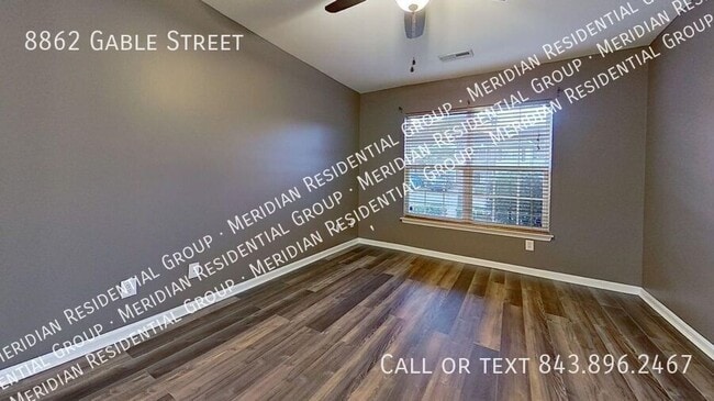 Building Photo - 8862 Gable St