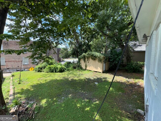 Building Photo - 1462 Lucile Ave SW