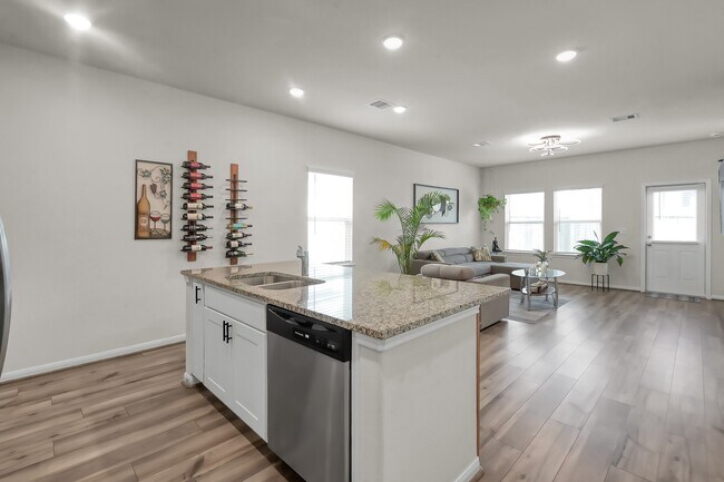 Building Photo - 8316 Bristlecone Pne Wy