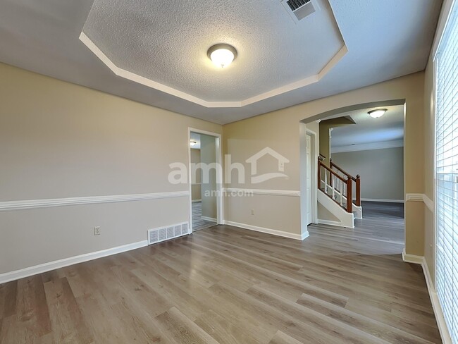 Building Photo - 7562 Sandy Brook Cv