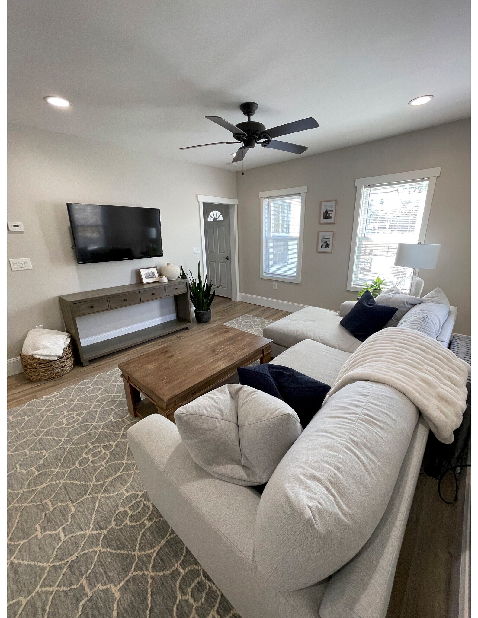 Building Photo - 709 Liberty St