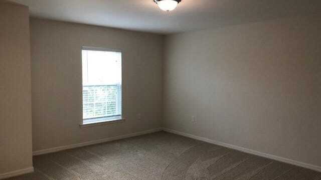 Building Photo - 12571 Laurel Cove Dr