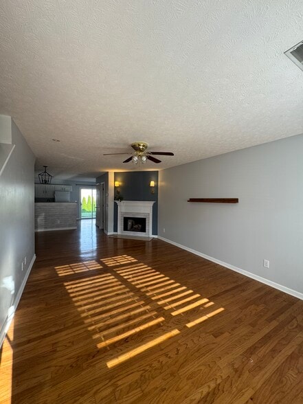 Building Photo - 3355 Harpeth Springs Dr
