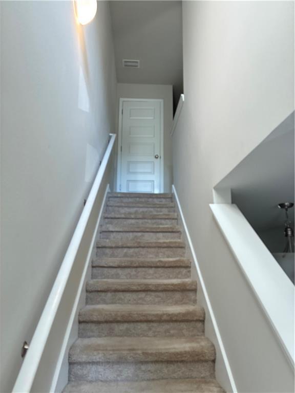 Building Photo - 6720 Spaniel Dr