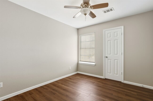 Building Photo - 14861 Altair Ct