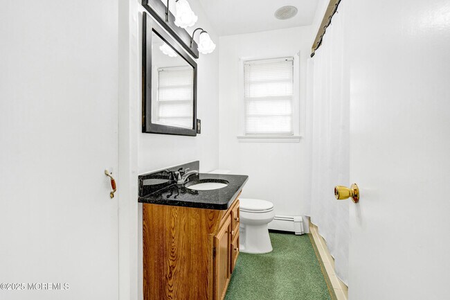 Building Photo - 488 Monmouth Rd