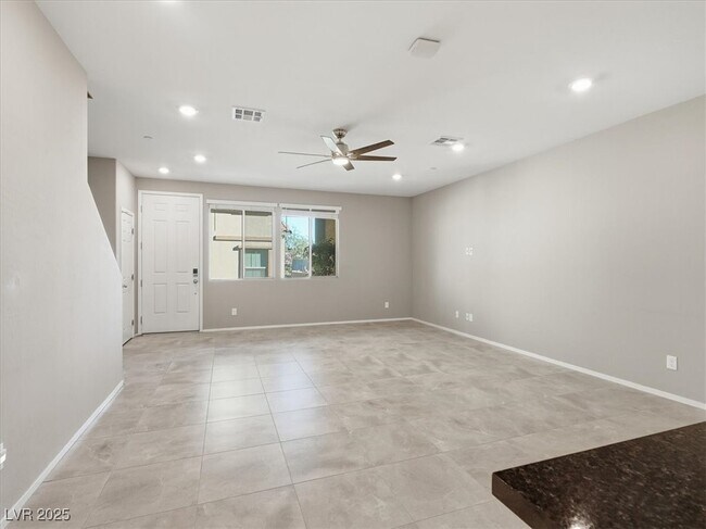 Building Photo - 6270 Cappadocia St