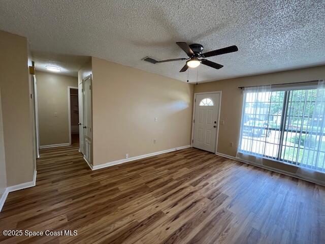 Building Photo - 3069 Sea Gate Cir
