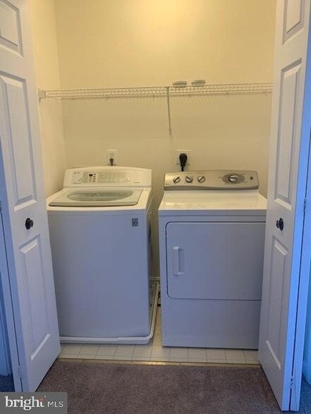 Building Photo - 4120 Vanderbilt Ct