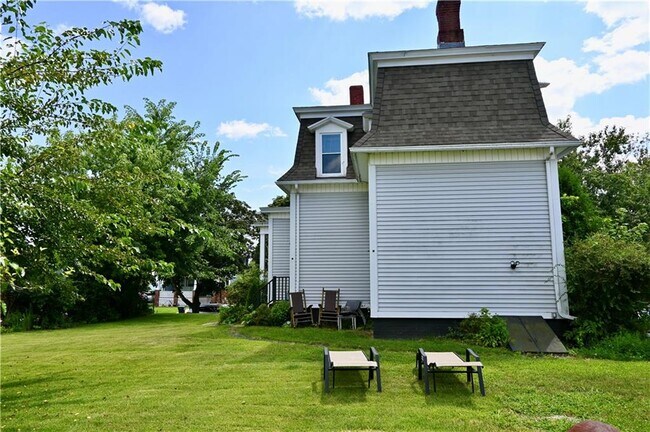Building Photo - 91 Armington St