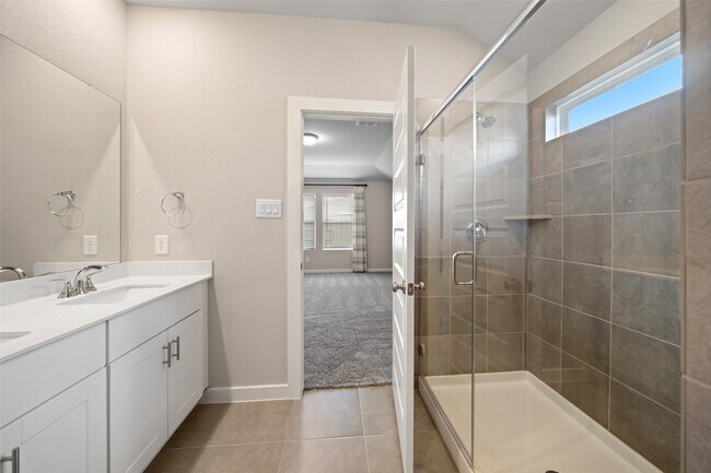 Building Photo - 14155 Greystone Ter St