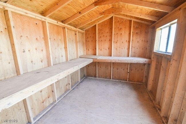 Building Photo - 1108 Meadbrook St