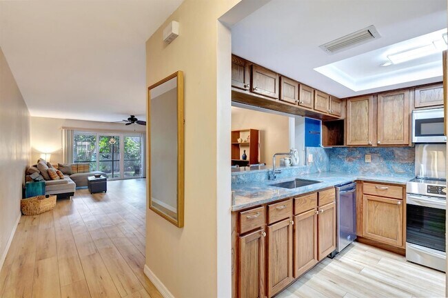 Building Photo - 3110 Surf Way