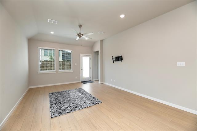 Building Photo - 222 Goosewood Dr