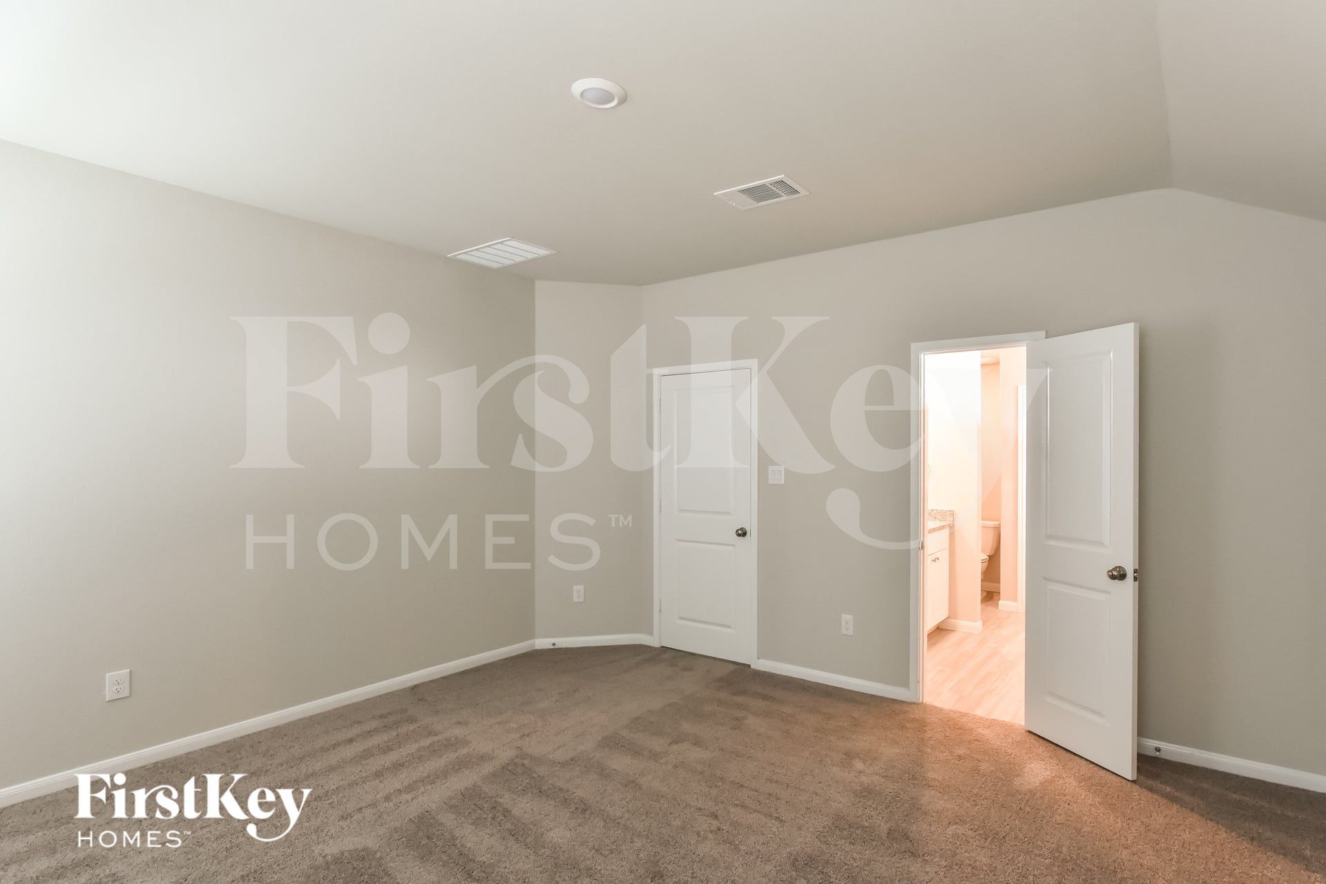 Building Photo - 6620 Hatchery Way