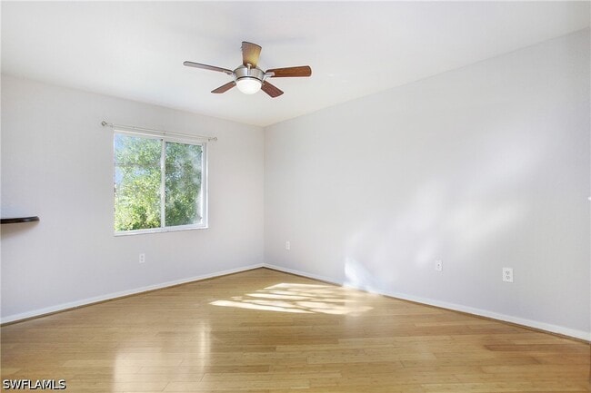 Building Photo - 8271 Key Royal Cir
