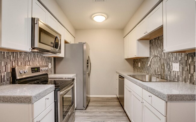 Building Photo - 25 N Cottonwood St