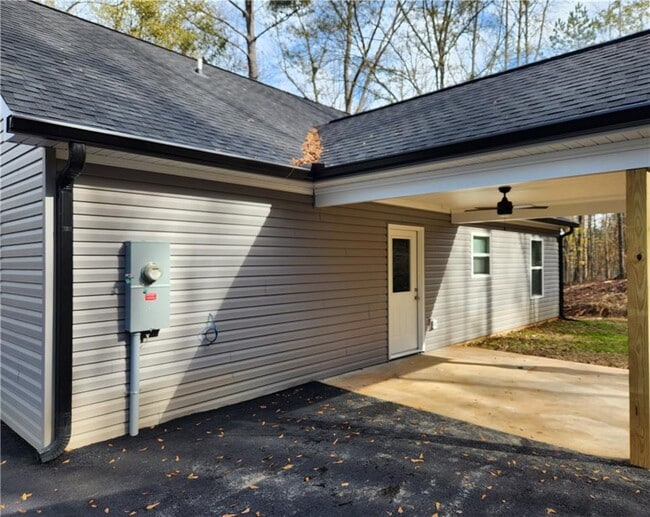 Building Photo - 88 Lumpkin Co Park Rd