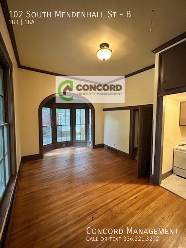 Building Photo - 102 S Mendenhall St