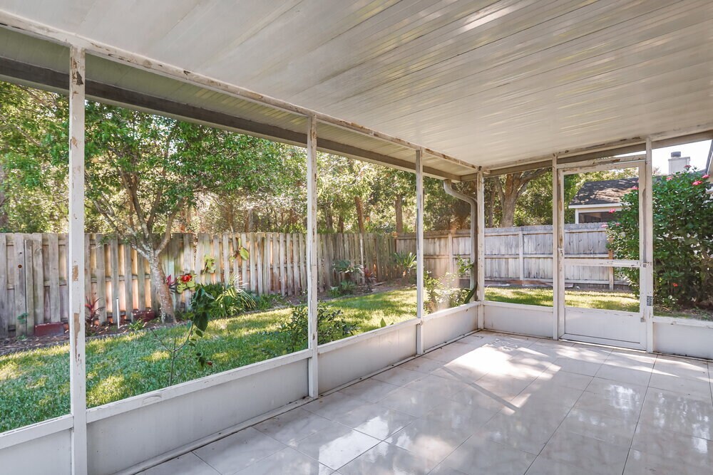 Building Photo - 12306 Bucks Harbor Dr S