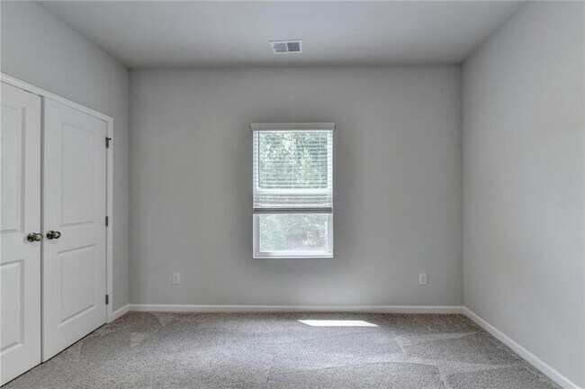 Building Photo - 3828 Amicus Dr