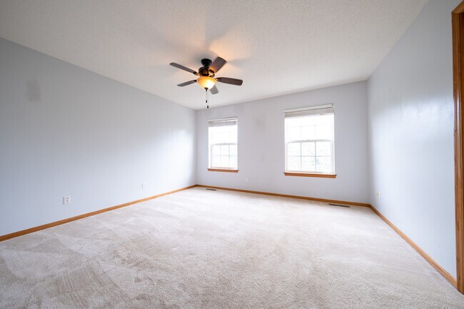 Building Photo - 799 Cobblestone Way