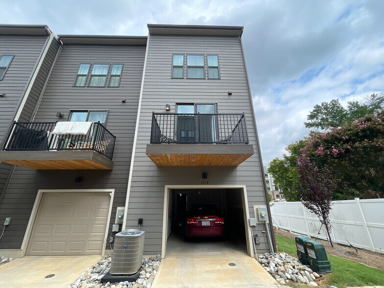 Building Photo - Room in Townhome on Gleason Wy